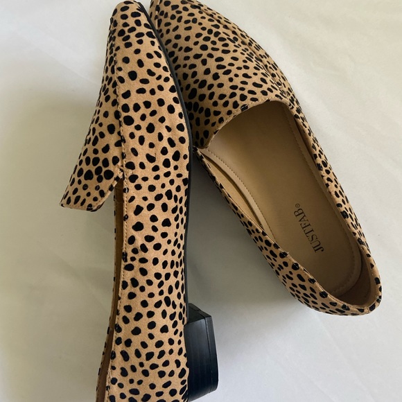 Cheetah print loafers size 10 - Picture 7 of 9